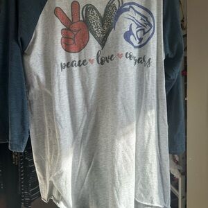 Peace Love Graphic Shirt